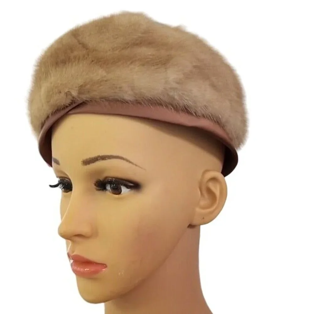 Vintage Blonde Mink Pillbox Hat Golden Tan Satin Trim w/Original Box Winkleman's
